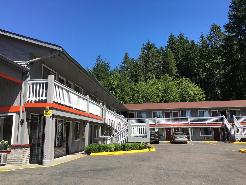 Belfair Motel Exterior photo